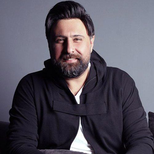 دانلود آهنگ گوشی تو دستمه یه ریز