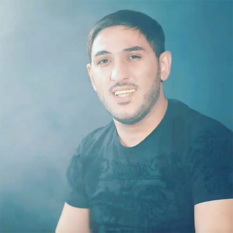 دانلود اهنگ ترکی اونا چوخ احتیاجیم وار بیلسین