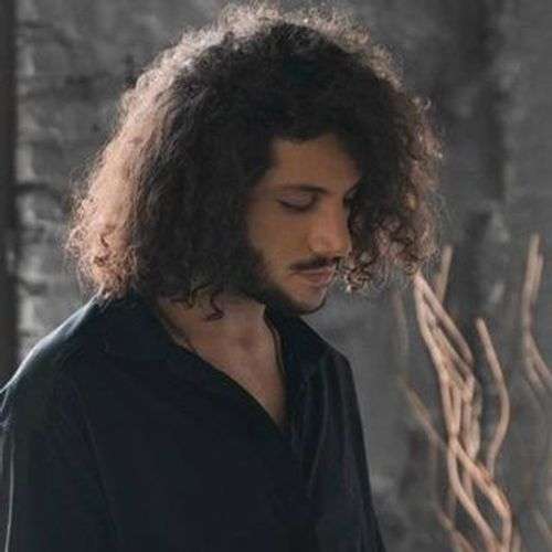 دانلود آهنگ بگردم به دورت یه وقت نری توی خودت