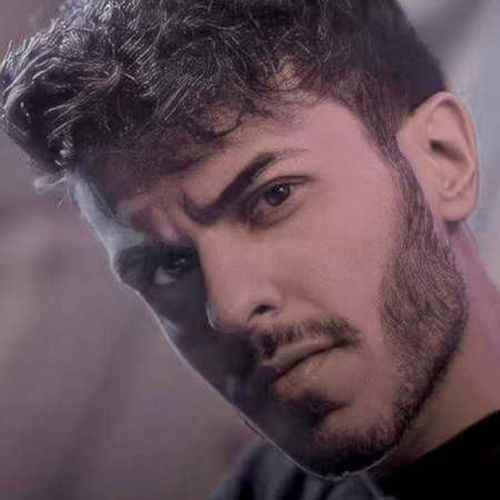 دانلود اهنگ میگردم دنبالت لابه لای قصه ها