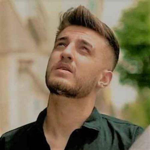 دانلود آهنگ من خودم سه خط میپوشیدم عشقم هفت خط بود