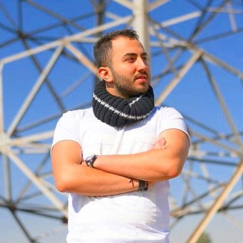 دانلود اهنگ عزیزم میمیرم غمو تو چشمات ببینم ریمیکس