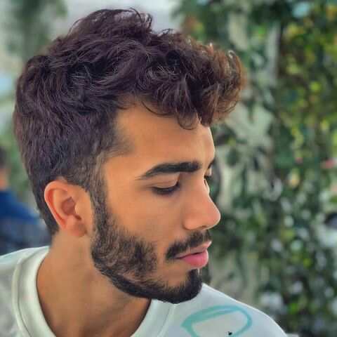 دانلود اهنگ داره بارون میزنه نم نم اخ اخ این خیلی خوبه با گیتار